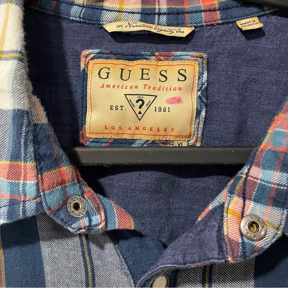Men’s Guess Plaid Shirt Longe Sleeve Size XL - Picture 2 of 5